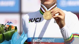 Elisa balsonamo campeona del mundo 2021 en ruta.