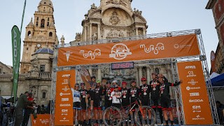 El equipo miraflor ganador en non stop madrid-murcia 2021.